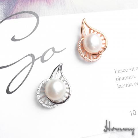 Pure攝影工作室 - 此圖為店家IG宣傳照，故比例為1:1(圖片可能因上傳壓縮關係解析度下降)