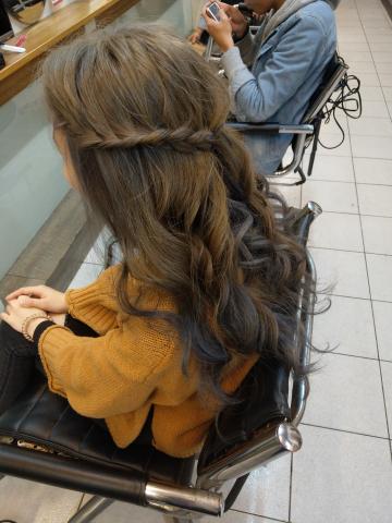 凱締美髮美容沙龍 - 喜愛特殊色的朋友可以嘗試歐美時下流行的手刷染