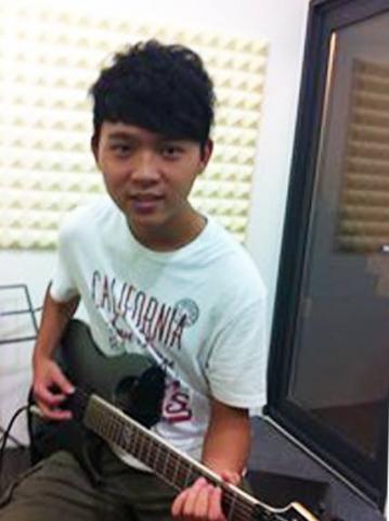 Evan吉他/烏克麗麗/電吉他 教學工作室 - Evan吉他教學工作室 -學員記錄