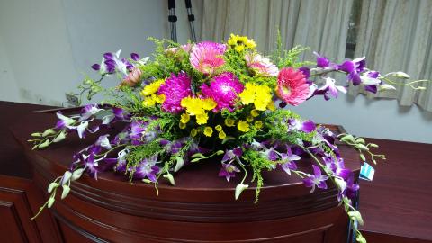 方小涵 - 創意插花