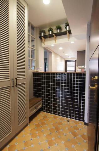 佑顓工程有限公司 - 現代簡約風
施作相關裝潢工程