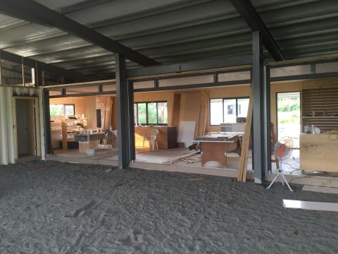 郭曜華 - 貨櫃屋施作