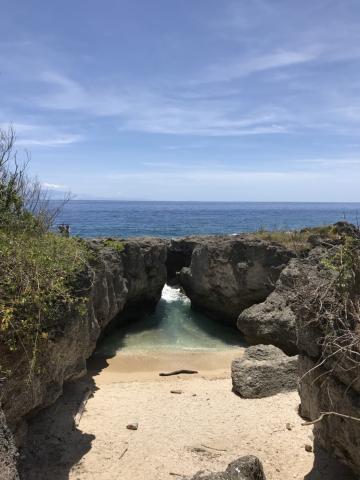 歐庭芬 - 小琉球的龍蝦洞