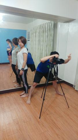 合貿瘦身工作室 - 認真幫學員紀錄體態