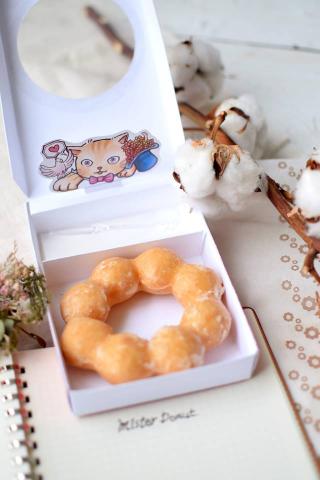 Tracy - 【包裝插圖】甜甜圈包裝打樣內插圖