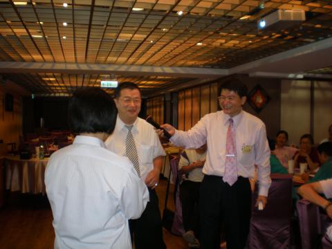 若谷攝生企業有限公司/王宸諒 - 為銀翼餐廳辦理在職員工教育訓練