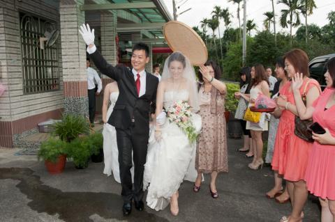 楊柏攝影 - 婚禮攝影錄影
