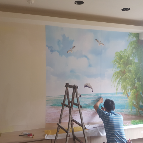 幸福家做家飾 - 特殊壁紙施工，一張圖畫貼在電視主牆