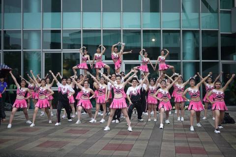 影片剪輯、表演策畫編排、臉書粉絲專業管理專長 - 