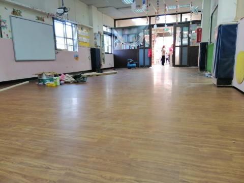 騰林室內裝潢 - 360平台受雇實例
2.塑膠地磚新鋪工程
完工