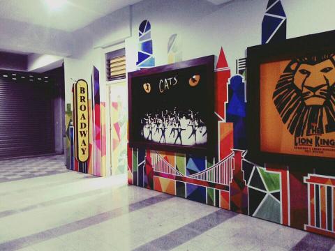 the blackhole Studio - 