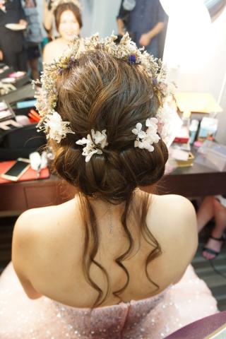 Marcia Wu整體造型 - 浪漫線條盤髮