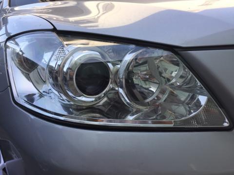 大燈快潔 - 施作後
車種:toyota camry
左車燈 
狀況:黃化