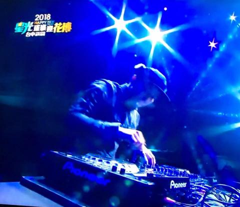 AL - 編曲師&DJ - 跨年活動電視畫面實照