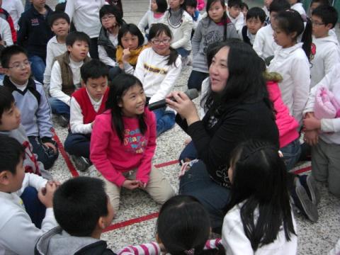 徐玉樺 - 到校園演講分享生命故事的自己(一)
累積人數超過17萬人