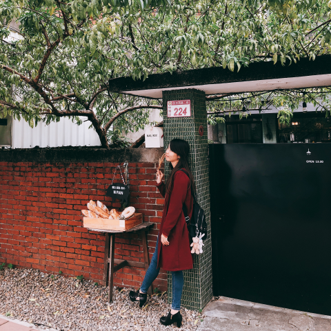 提供網頁製作服務的專家Sharon