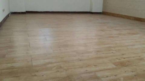 益興居家修繕工程公司 - 耐磨地板