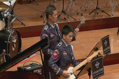 楊忠盛 - 空軍軍樂隊巡迴音樂會 國家音樂廳