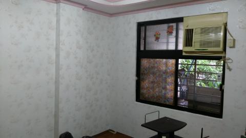 晶品窗簾新莊店 - 台北市塔城街王公館壁紙工程施工後