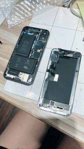 YH專業iPhone手機快修 - iPhone X螢幕維修