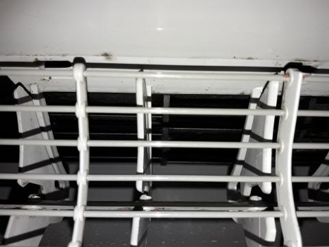 美福居家、冷氣清潔 - 冷氣室內機清潔後