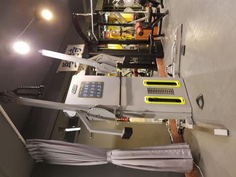 Mo-Mo私人教練工作室 - 功能強大的雙臂 Cable  多細小的肌肉都練的到