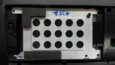 南港壹哥 - 工程師下班後 平價到府服務賺外快 各大廠牌筆電 原廠 筆電面板 變壓器 鍵盤 風扇 資料救援 蘋果手機 iphone 面板觸控板破裂更換 電池更換 到府服務 原廠的品質 路邊攤的價格 省錢大作戰