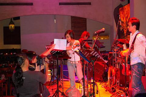 做玩音樂工作室 - 