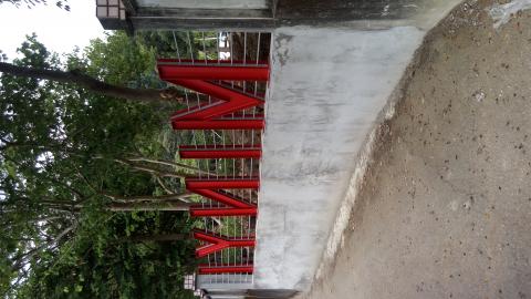 力丞金屬工程行 - 三峽民義國小鋼構圍牆完工
