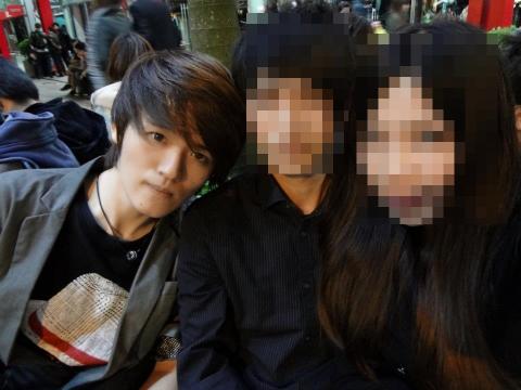 廖建威 - 和大學同學去慶生