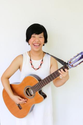 慢慢創作工作室 - 音樂治療師照