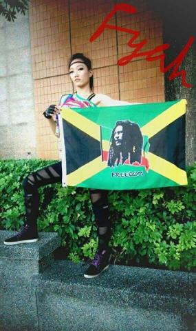 李恩 - 舞蹈演出合作