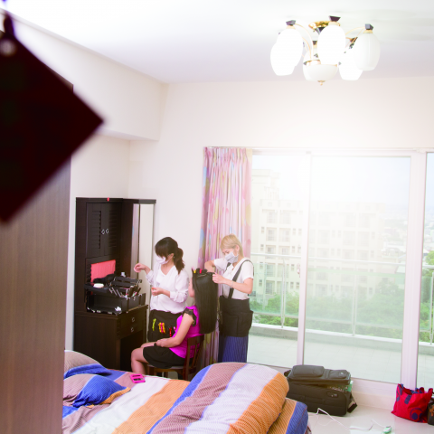 粘介銘 - 婚禮前化妝側拍 粘介銘 - 婚禮前化妝側拍