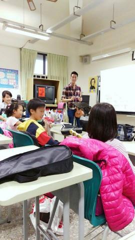 Evan吉他&烏克麗麗教學工作室 - Evan教學工作室學生記錄