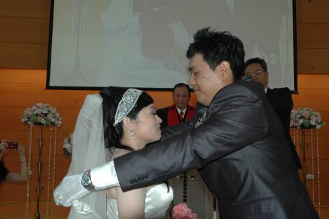 吳高樹 - 掀結婚面紗