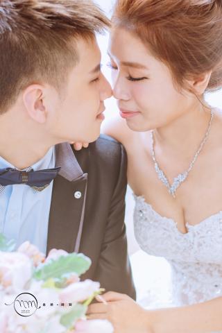 自然時刻攝影工作室 - 婚紗攝製