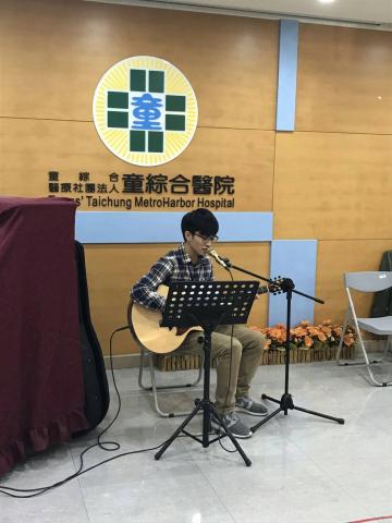 邱詠芃 - 童綜合醫院邀請我們學校去表演