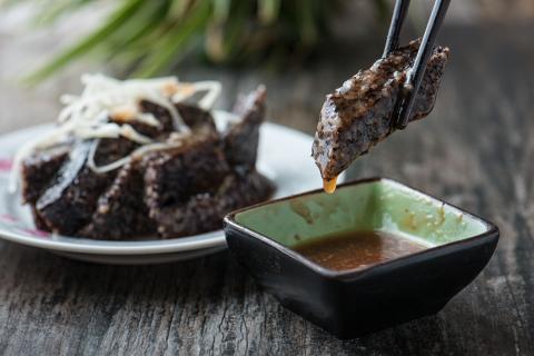 黑本。影像設計 - [美食攝影]
傳統小吃，透過專業手法，也能呈現高級之質感。