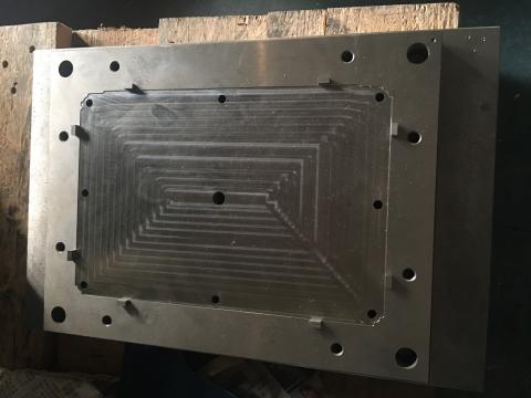 聖昌五金模具組立代工 - 