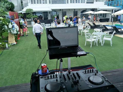樂動娛樂事業有限公司 - 戶外泳池PARTY   DJ演出