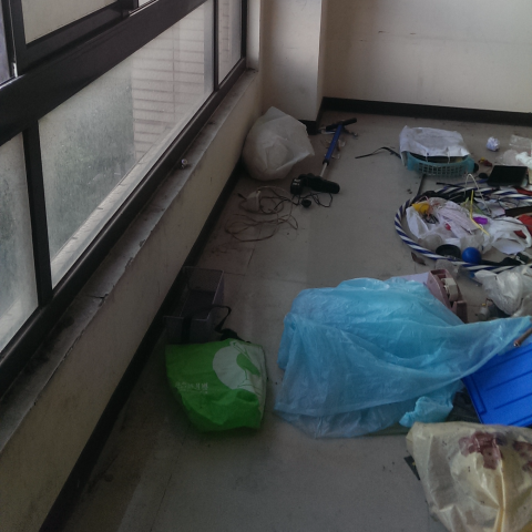 個人工作室『油漆工坊』 - 