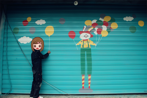 Alessia Lee - 鐵捲門彩繪