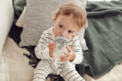 女口制作 - 荷蘭Umee嬰兒奶瓶_2018品牌形象廣告