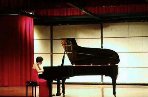 吳姜冠 - College recital