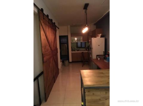 暖鑫室內設計有限公司 - 工業風-樓梯隔間 及燈具搭配