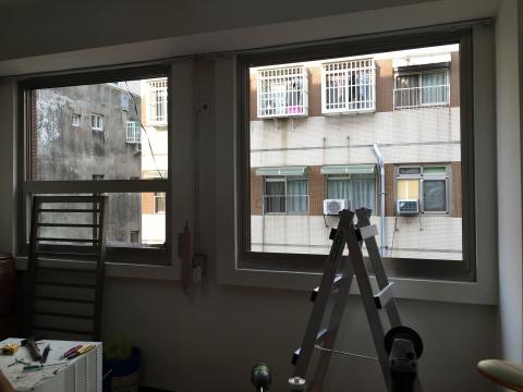 王子鋁門窗 - 舊窗換新窗
乾式施工
半天即可完工