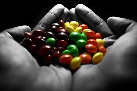 張岳文 - 藝術照