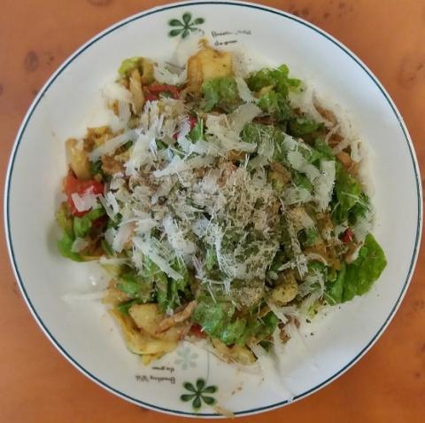 雨咚奇異科技有限公司  - 即興料理:豬肉蕎頭小卷馬鈴薯沙拉