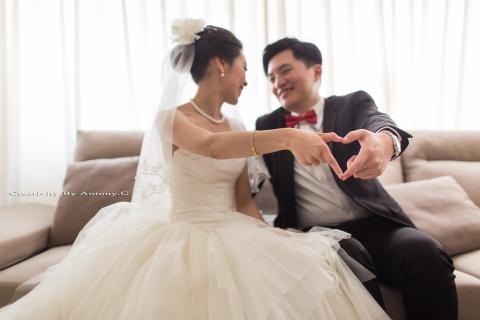 安東尼平面攝影 - 安東尼 Antony.C

關於攝影，
我想說的不只是記錄，
還有一種心情，
影像該有生命和故事，
能讓人從中獲得溫暖、喜悅甚至哀傷。
我以此，作為每次按下快門的目標。