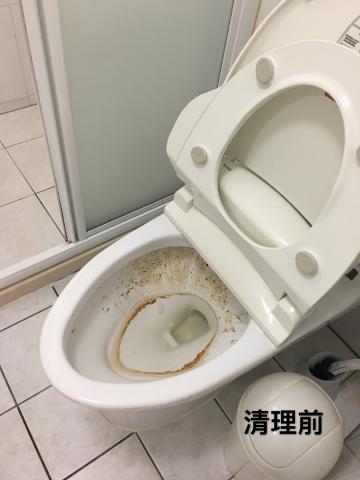 黃靖筠 - 馬桶清潔